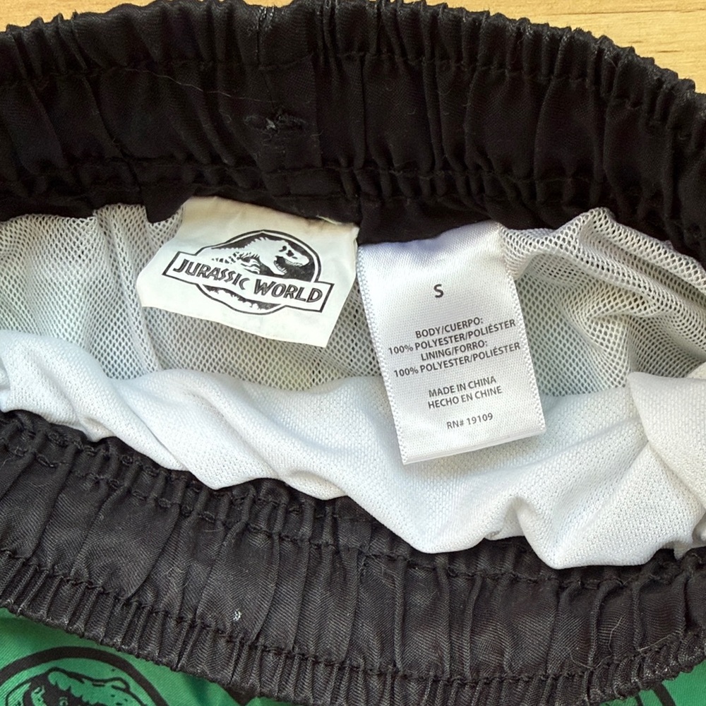 Kids Jurassic World Green Swim Trunks Size Small - Picture 2 of 5